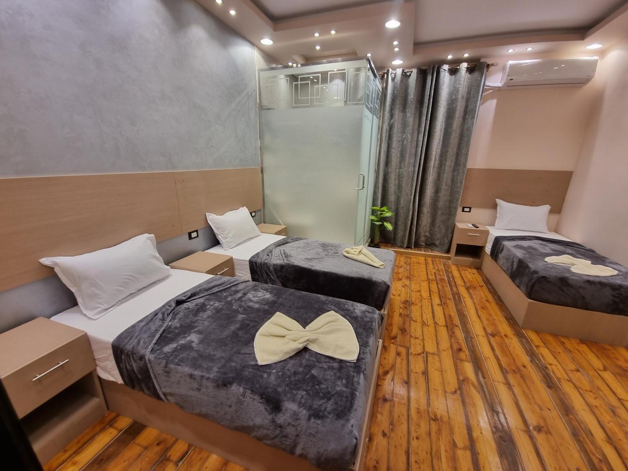 Alshawarbi Plaza Hotel 카이로 외부 사진