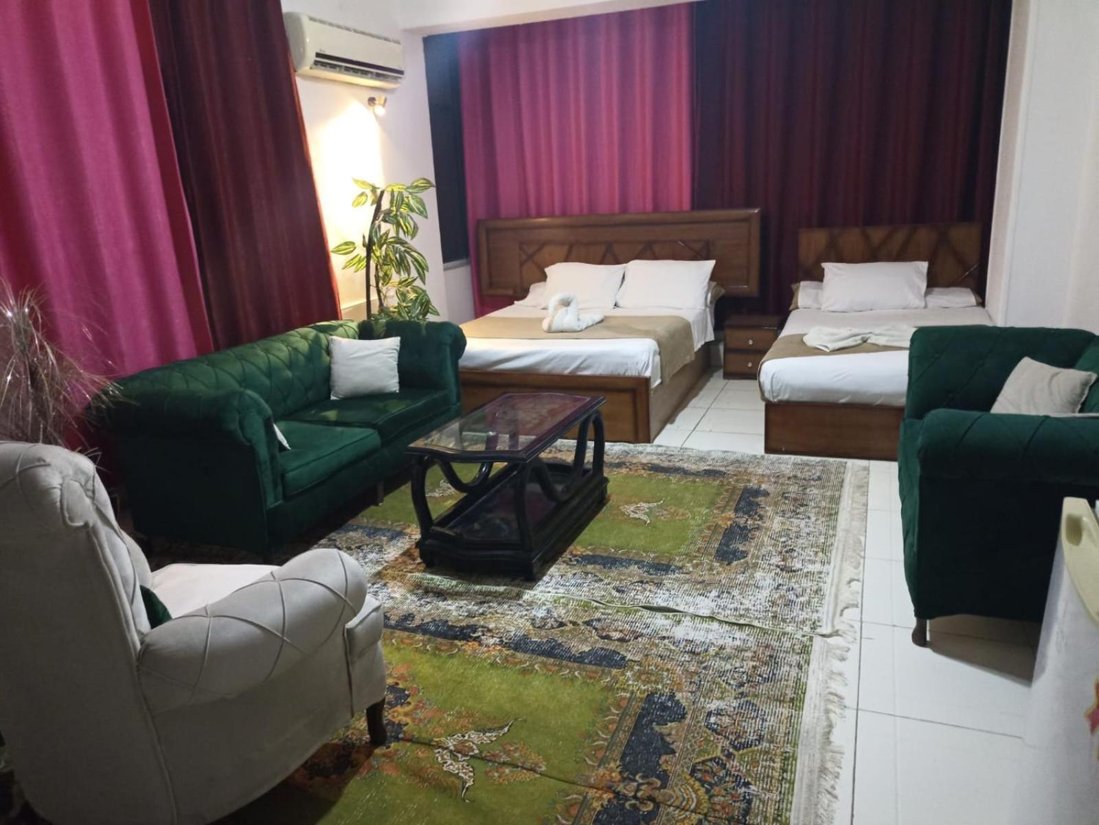 Alshawarbi Plaza Hotel 카이로 외부 사진