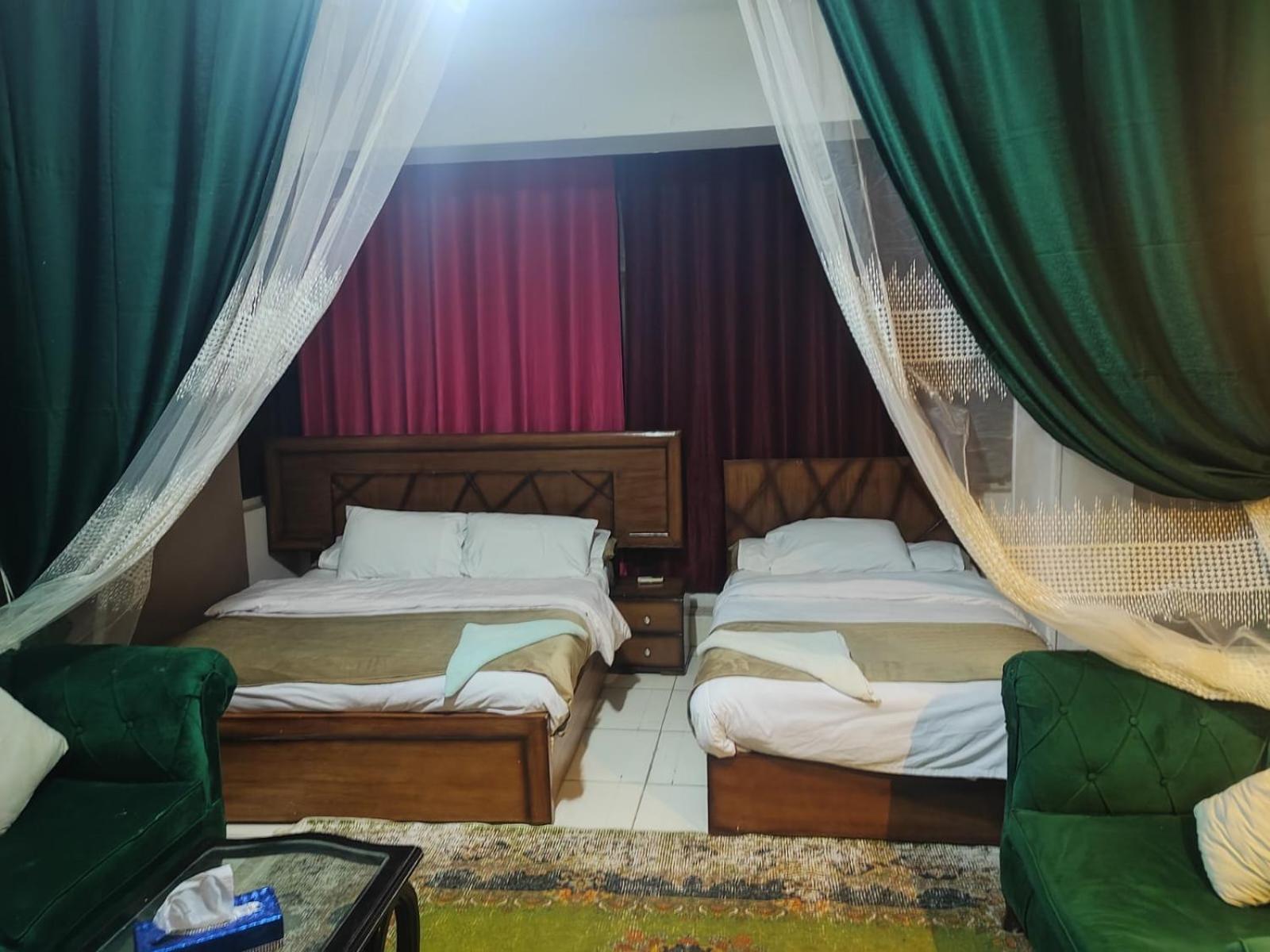 Alshawarbi Plaza Hotel 카이로 외부 사진